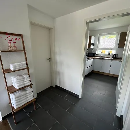 Premium Apartment 75Qm 3 Zimmer Kueche, Balkon, Smart Tv, Wifi Aalen Exterior photo