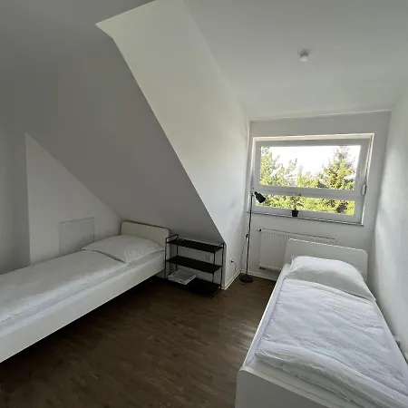Premium Apartment 75Qm 3 Zimmer Kueche, Balkon, Smart Tv, Wifi Aalen Exterior photo